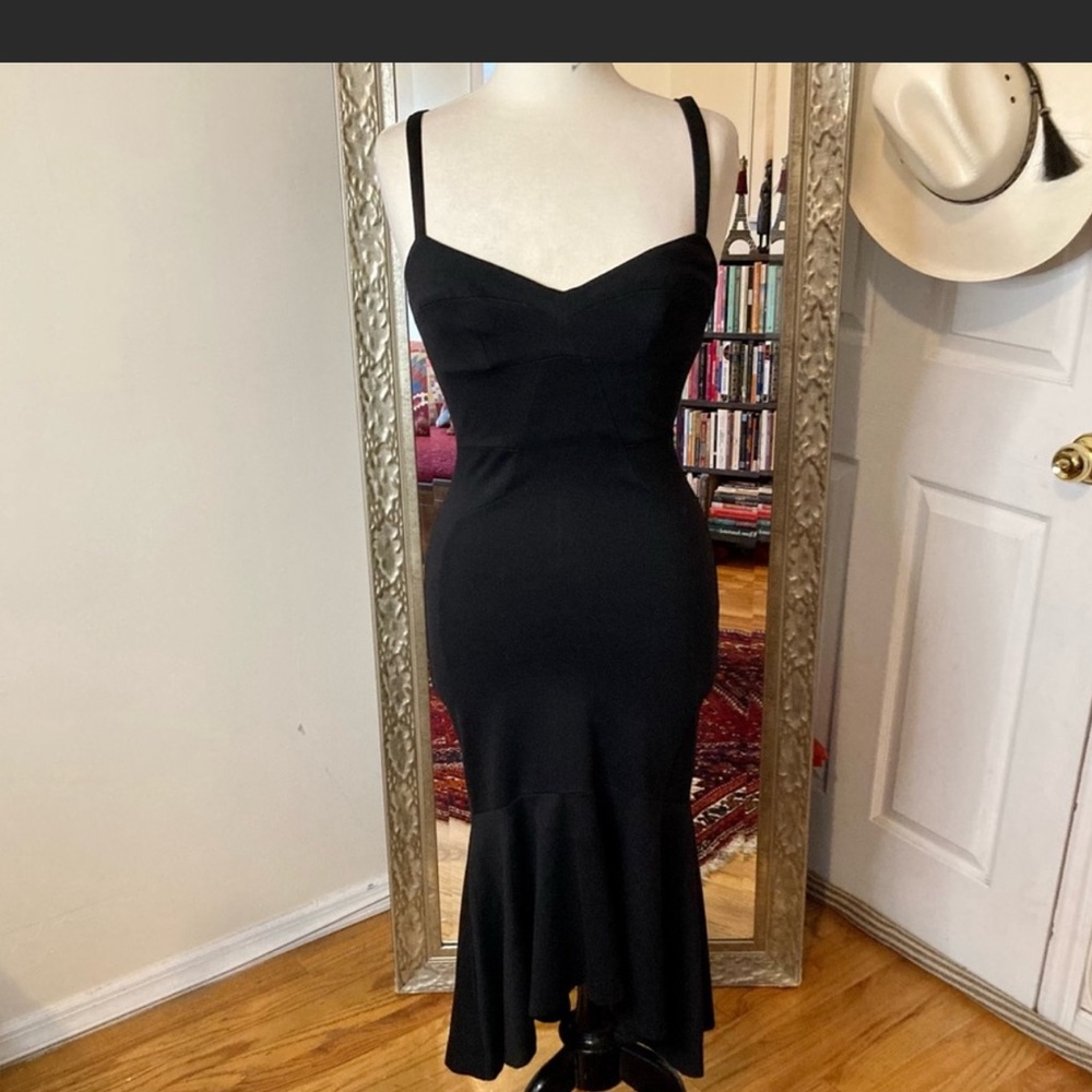 Gorgeous Amanda Uprichard midi dress